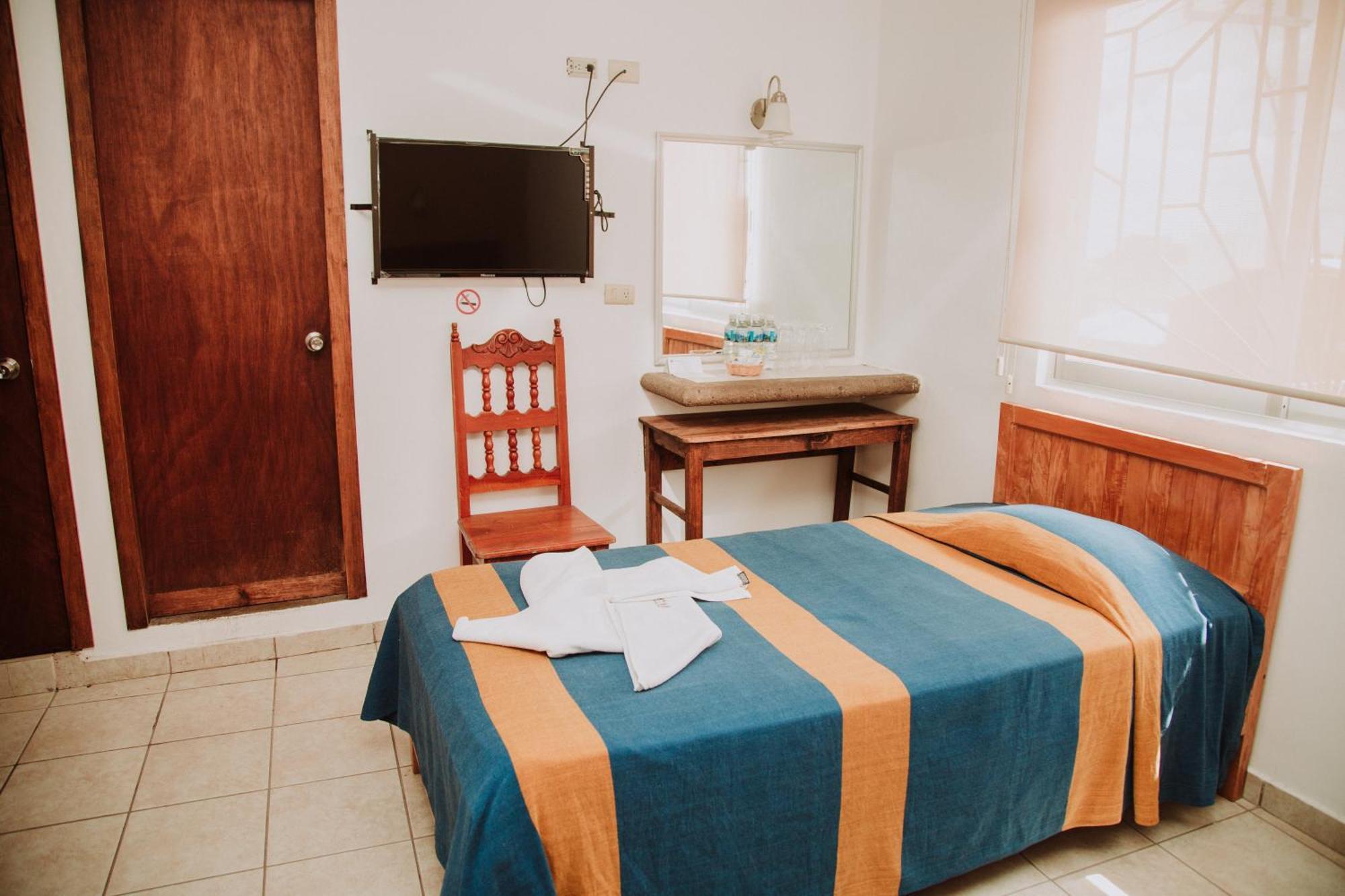 Hotel Cervantino Tapachula Ngoại thất bức ảnh