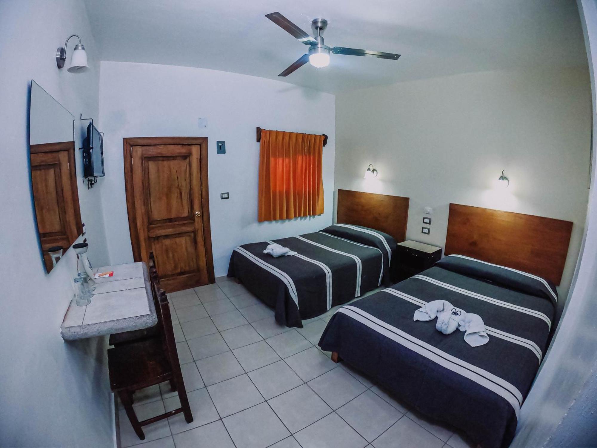 Hotel Cervantino Tapachula Ngoại thất bức ảnh