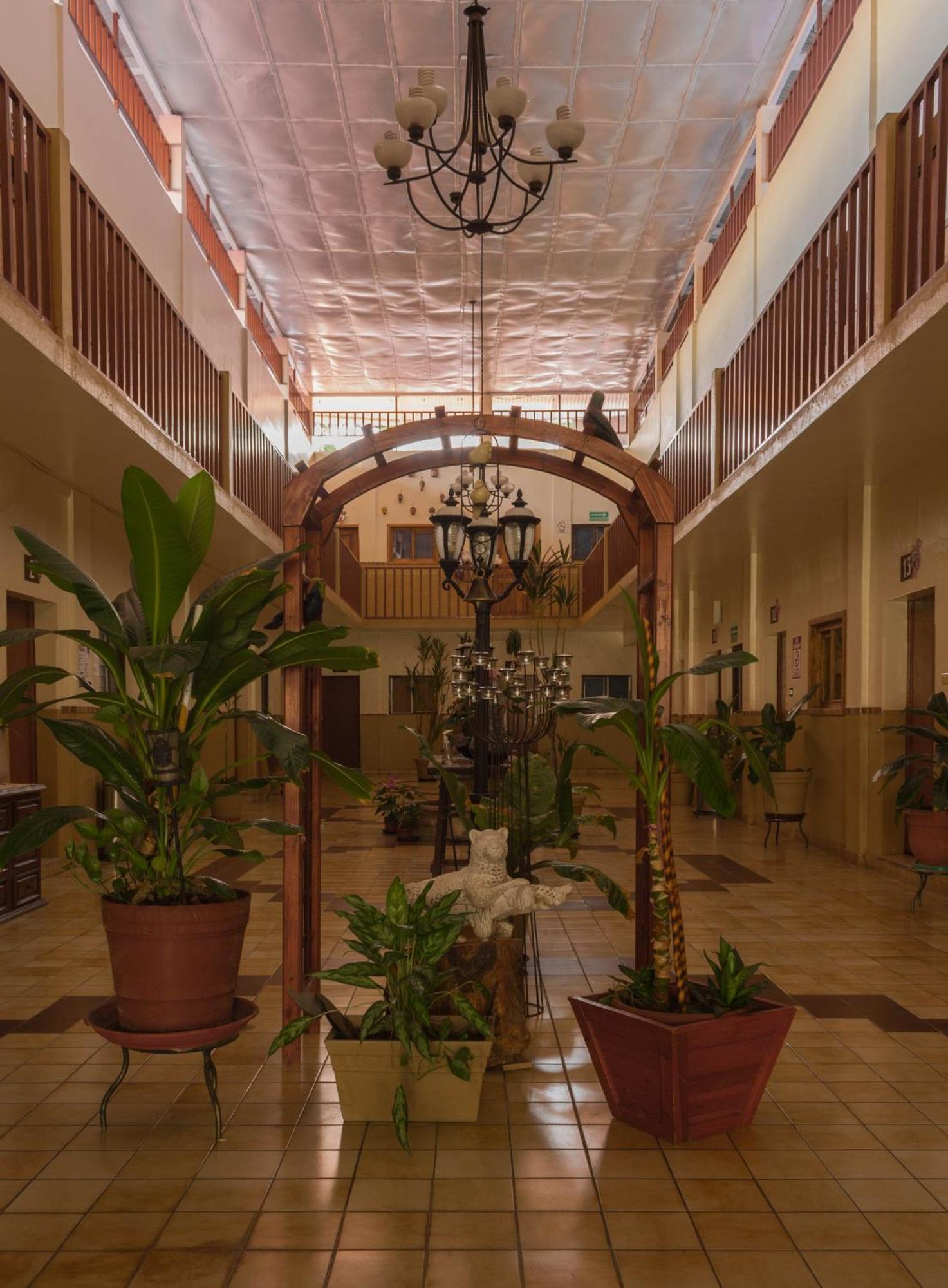Hotel Cervantino Tapachula Ngoại thất bức ảnh