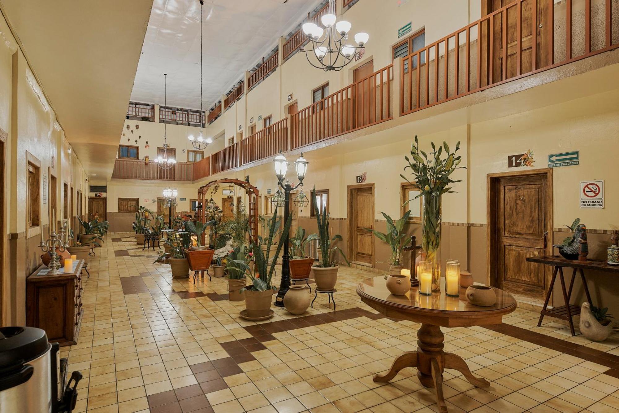 Hotel Cervantino Tapachula Ngoại thất bức ảnh