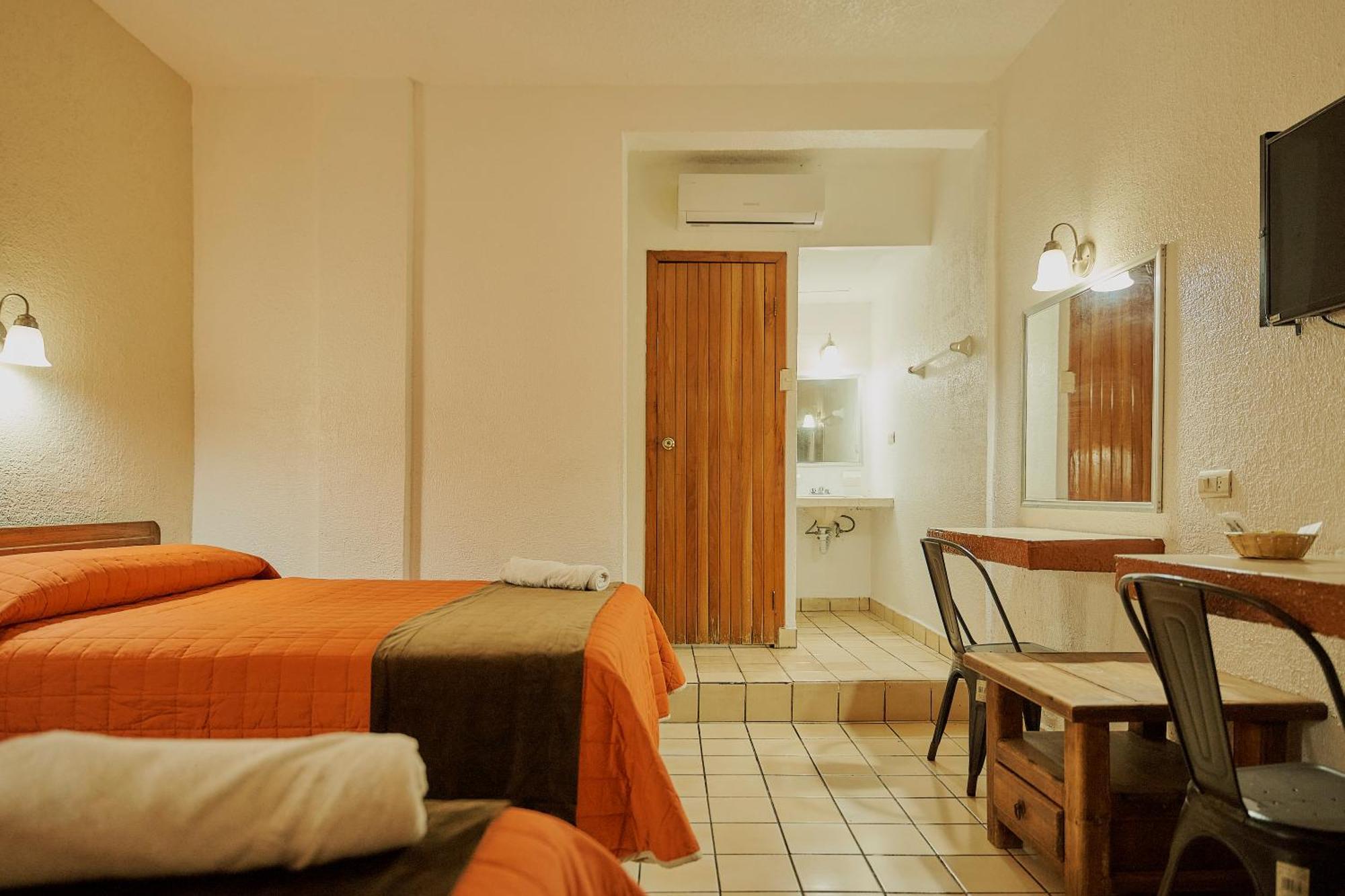 Hotel Cervantino Tapachula Ngoại thất bức ảnh